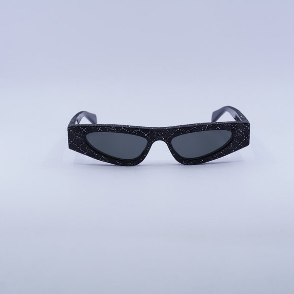 Gucci GG1779S 010 Sunglasses Black with Metal Stud Detail Cat Eye Frame main image 7